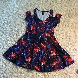 Galaxy Print Maxi Dress (Cold Shoulder)